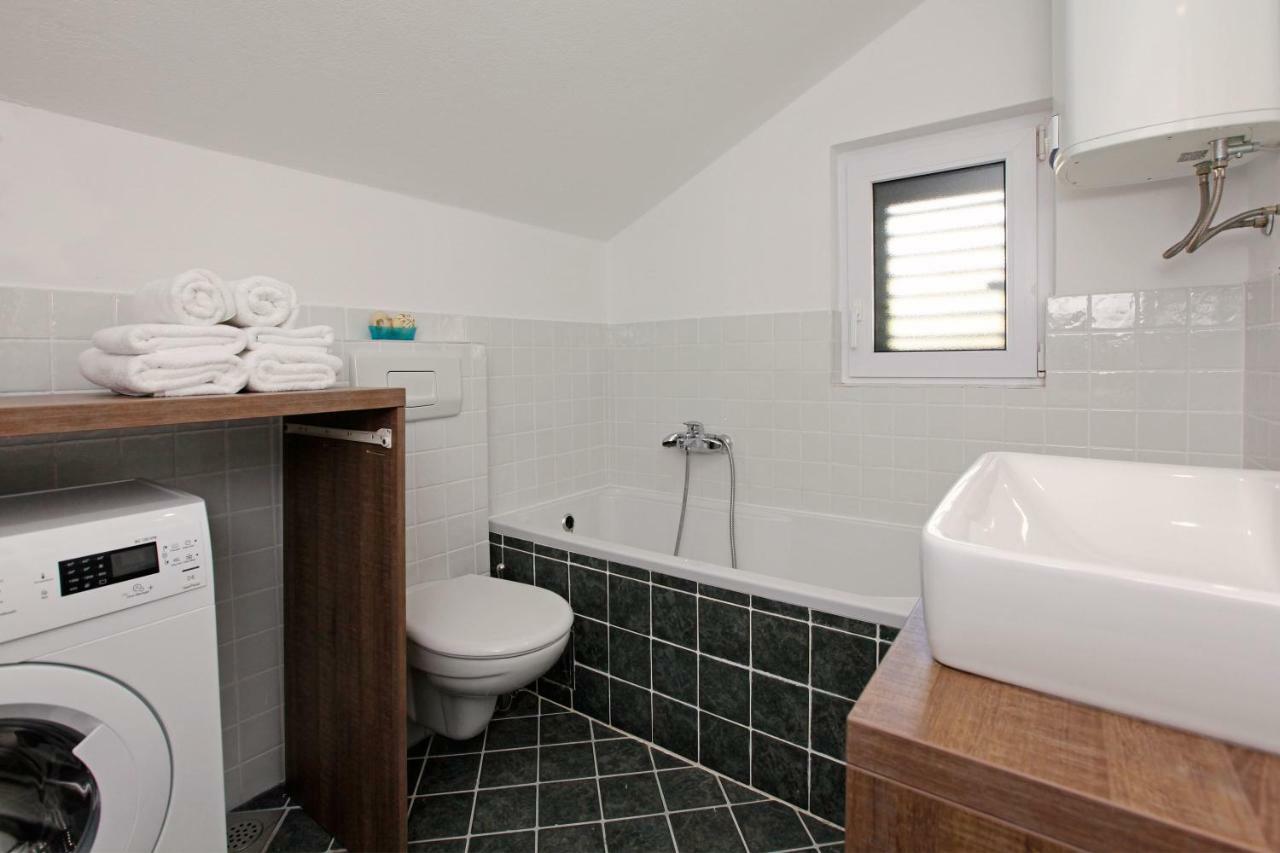 Superb Penthouse Luna Διαμέρισμα Μπολ Εξωτερικό φωτογραφία